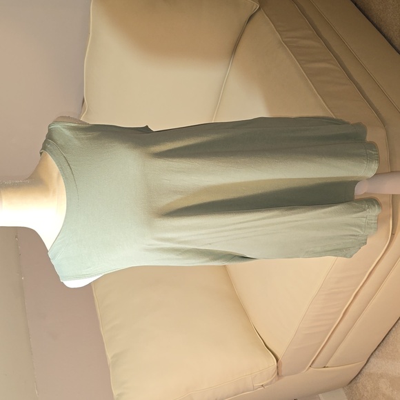 Shell & Cardigan Set - Picture 4 of 9